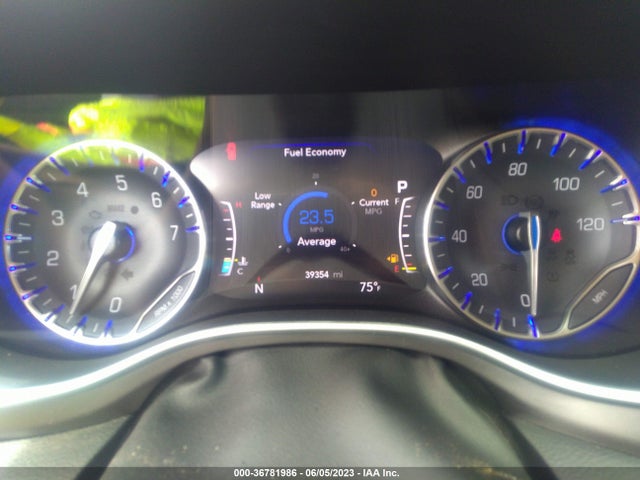 2C4RC1BG5MR598371 Chrysler Pacifica Touring L