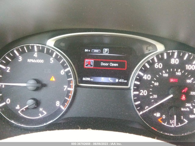 2019 NISSAN PATHFINDER SV VIN: 5N1DR2MM4KC637440