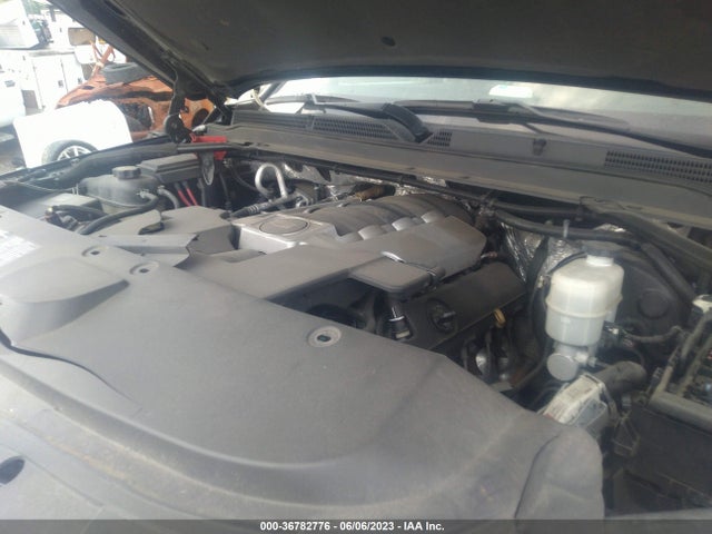 1GYS4HKJ3GR108369 Cadillac Escalade Esv Luxury Collection