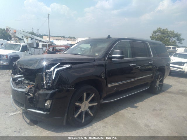 1GYS4HKJ3GR108369 Cadillac Escalade Esv Luxury Collection