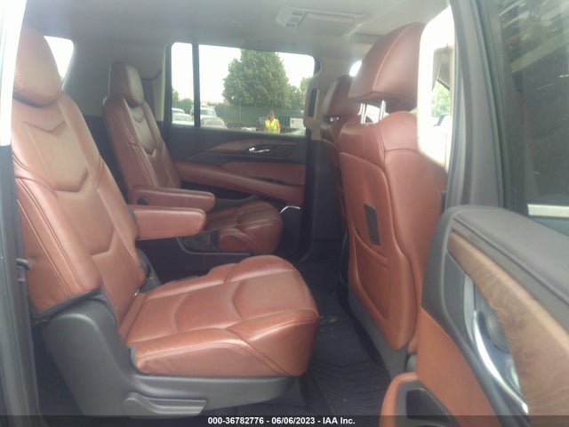 1GYS4HKJ3GR108369 Cadillac Escalade Esv Luxury Collection