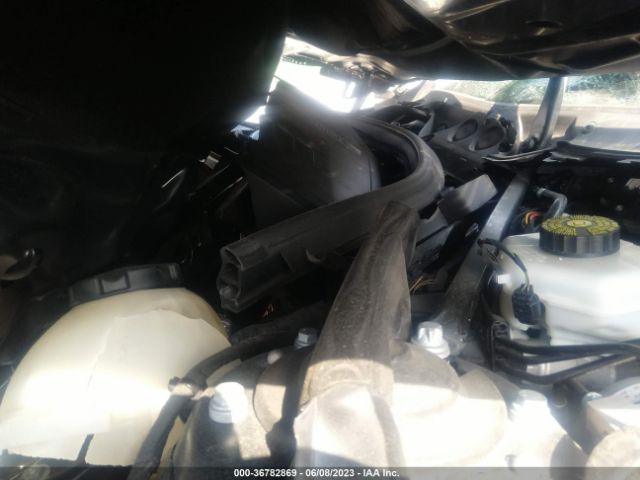 WBA8E1G58GNU10518 BMW 3 Series 320i