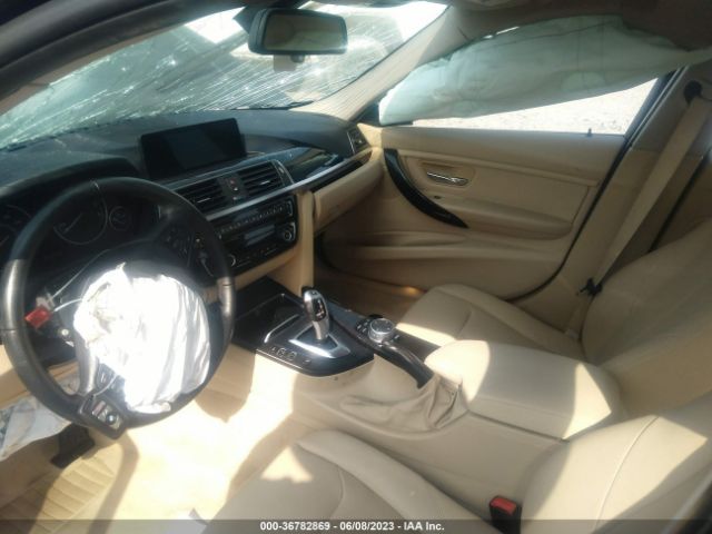 WBA8E1G58GNU10518 BMW 3 Series 320i