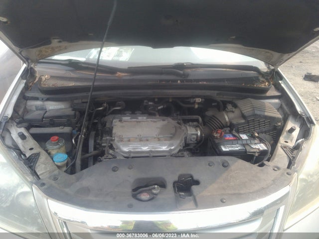 2008 HONDA ODYSSEY EX-L VIN: 5FNRL38718B415164