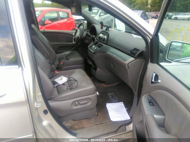 2008 HONDA ODYSSEY EX-L VIN: 5FNRL38718B415164