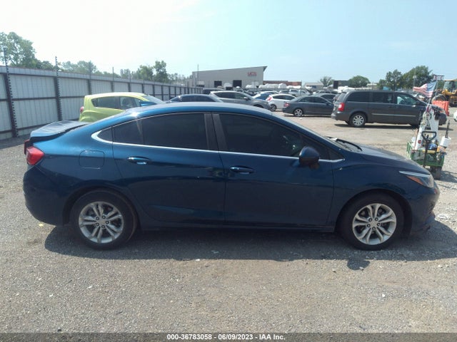 Chevrolet CRUZE LT 2019 1G1BE5SM1K7108136 Image 13