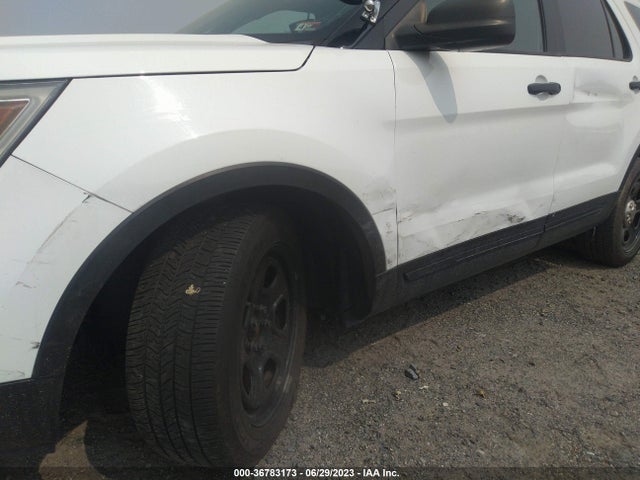 Ford UTILITY POLICE 2016 1FM5K8AR3GGC60627 Image 13