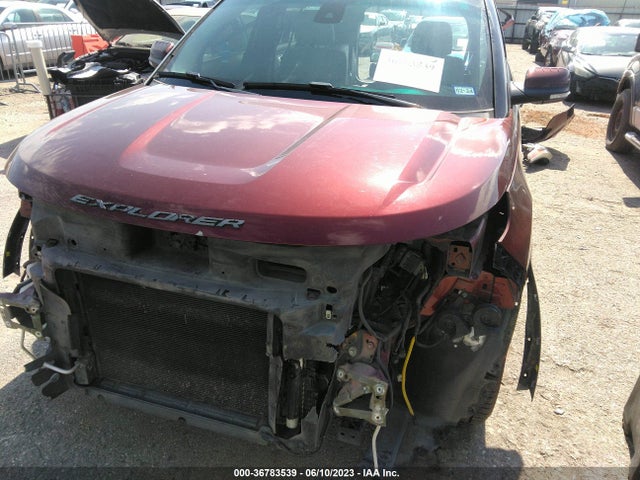 Ford Explorer Limited 2015 1FM5K7F85FGC37472 Image 2