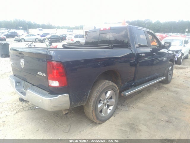 1C6RR7GG0JS311062 RAM 1500 Big Horn