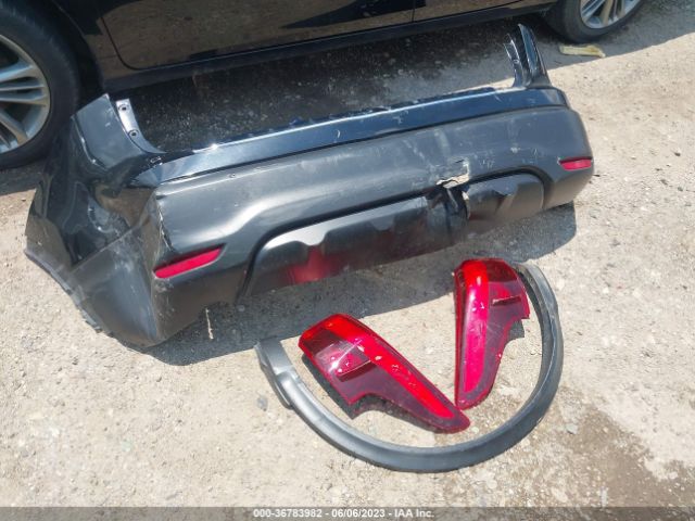 JN1BJ1CP6JW105275 Nissan Rogue Sport Sl