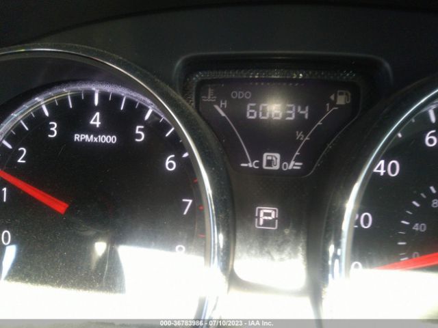 3N1CN7AP5KL815242 Nissan Versa Sedan Sv