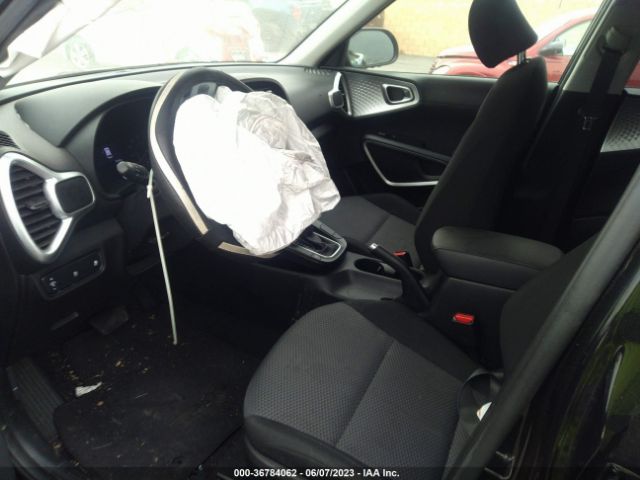 KNDJ23AU0L7721576 KIA SOUL LX