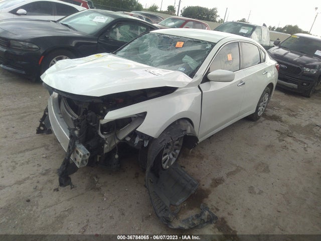 Nissan Altima 2.5 S 2017 1N4AL3AP7HC293940 Image 2