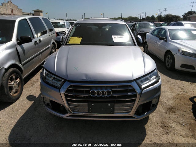 WA1BNAFY7J2237257 Audi Q5 Premium Plus