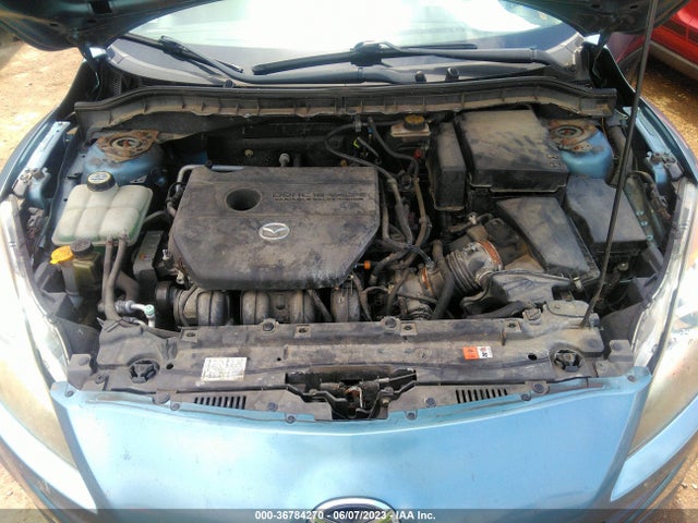 2011 MAZDA MAZDA3 I TOURING VIN: JM1BL1VG3B1365068
