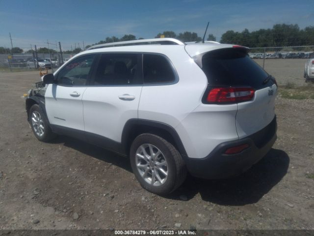 1C4PJLCB0GW351895 Jeep Cherokee Latitude