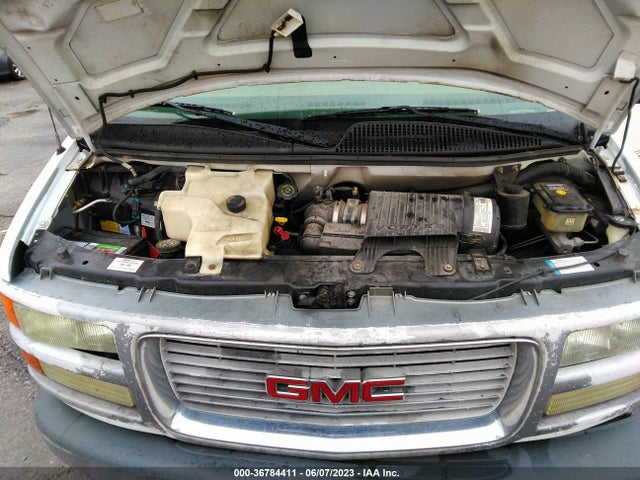 2002 GMC SAVANA PASSENGER VIN: 1GDFG15R221120832