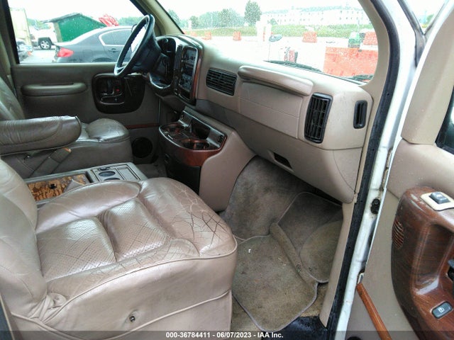 2002 GMC SAVANA PASSENGER VIN: 1GDFG15R221120832