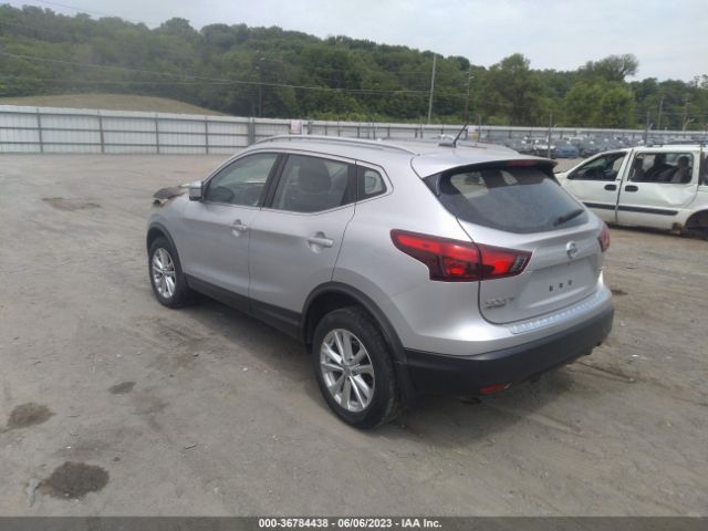 JN1BJ1CP2HW026356 Nissan Rogue Sport Sv