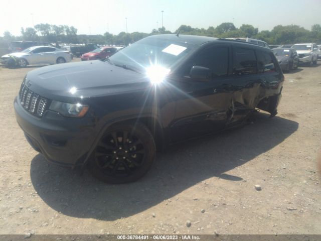1C4RJFAG1JC374913 Jeep Grand Cherokee Altitude