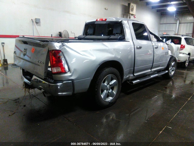 3C6RR7LT0GG206640 RAM 1500 Big Horn
