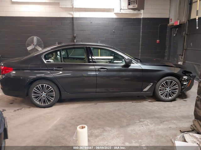 BMW 540i Xdrive 2018 WBAJE7C59JWC56707 Image 13