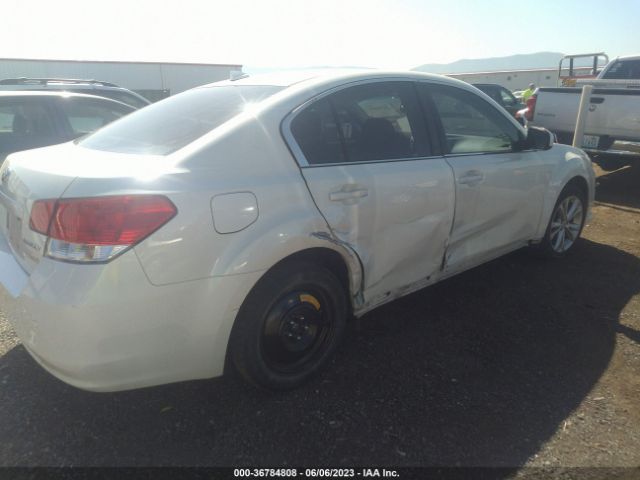 4S3BMBC67E3011401 Subaru Legacy 2.5i Premium