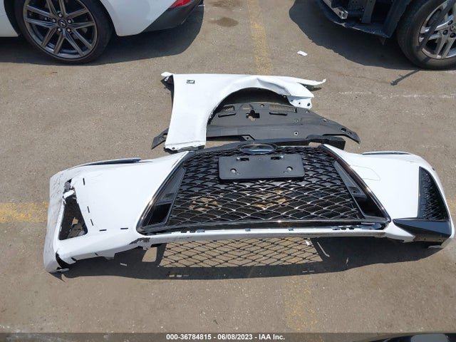 Lexus Is Is 300 2018 JTHBA1D26J5063159 Image 4