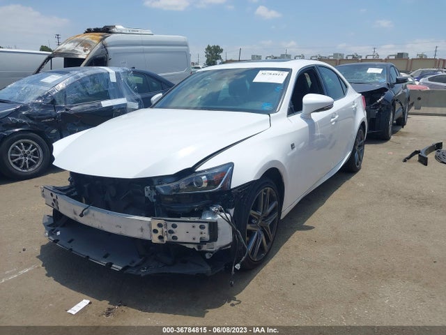 Lexus Is Is 300 2018 JTHBA1D26J5063159 Image 2