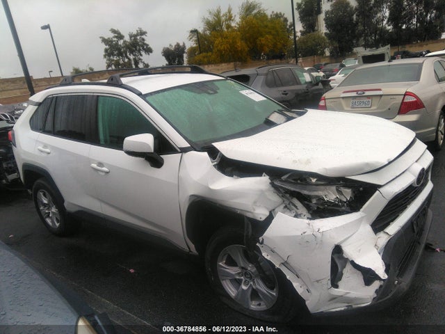 2020 TOYOTA RAV4 XLE VIN: 2T3W1RFV3LC065537