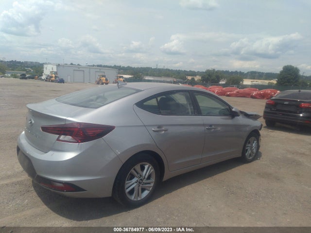 2020 HYUNDAI ELANTRA SEL VIN: 5NPD84LF3LH563147