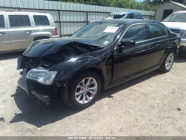 2C3CCAAG4GH135501 Chrysler 300 Limited