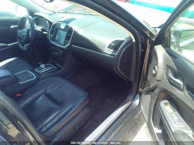 2C3CCAAG4GH135501 Chrysler 300 Limited