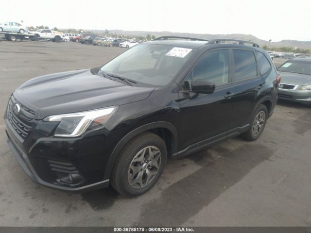 JF2SKADC7PH421241 Subaru Forester Premium