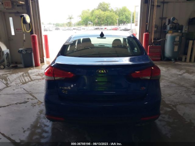 3KPFL4A76HE037903 KIA FORTE S