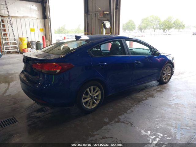 3KPFL4A76HE037903 KIA FORTE S