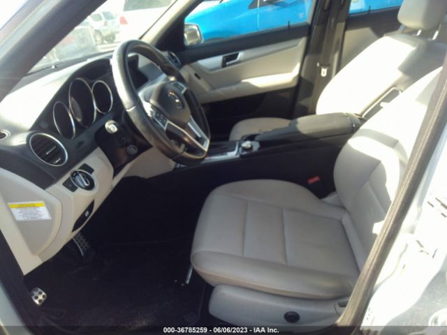 WDDGF8AB0ER309620 Mercedes-Benz C-class C 300