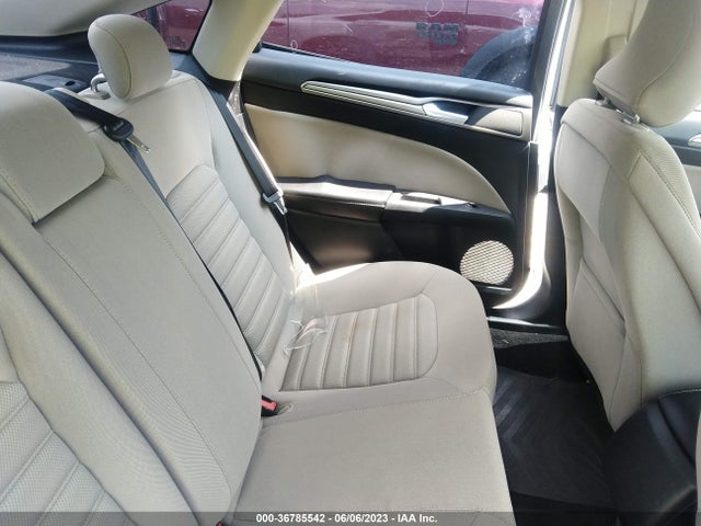 3FA6P0G71HR321877 Ford FUSION S