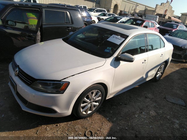 3VWD17AJ9EM371299 Volkswagen Jetta Sedan Se