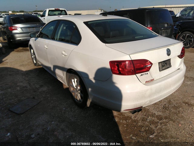 3VWD17AJ9EM371299 Volkswagen Jetta Sedan Se