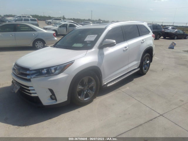 Toyota Highlander Limited 2017 5TDYZRFH4HS191098 Image 2