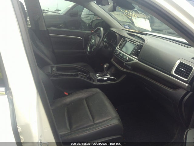 Toyota Highlander Limited 2017 5TDYZRFH4HS191098 Image 5