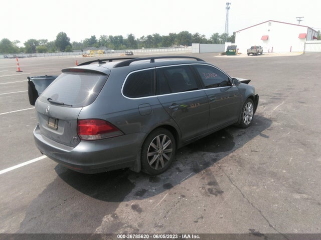 3VWPL7AJ3EM610191 Volkswagen Jetta Sportwagen Tdi W/sunroof