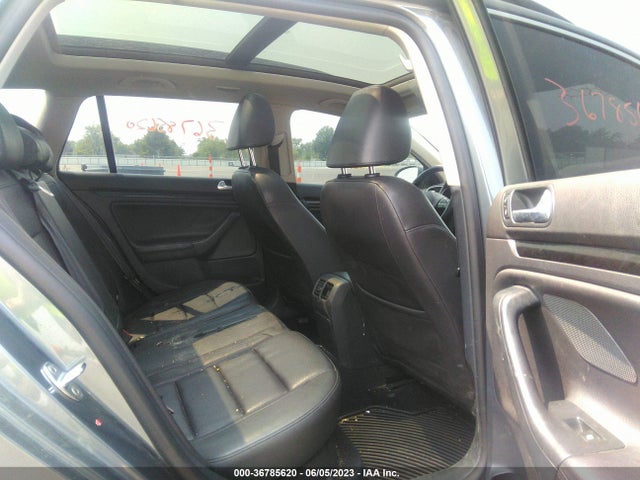 3VWPL7AJ3EM610191 Volkswagen Jetta Sportwagen Tdi W/sunroof
