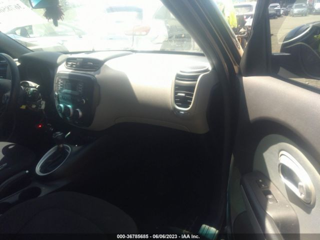 KNDJN2A23F7807646 KIA Soul Base