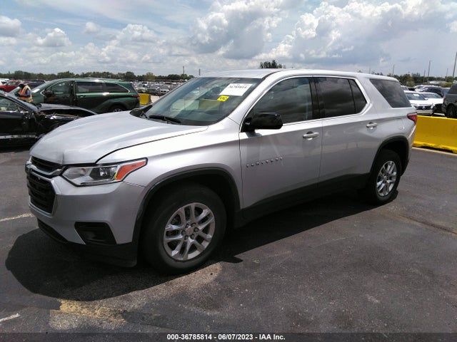 Chevrolet Traverse Ls 2020 1GNERFKW3LJ314635 Image 2