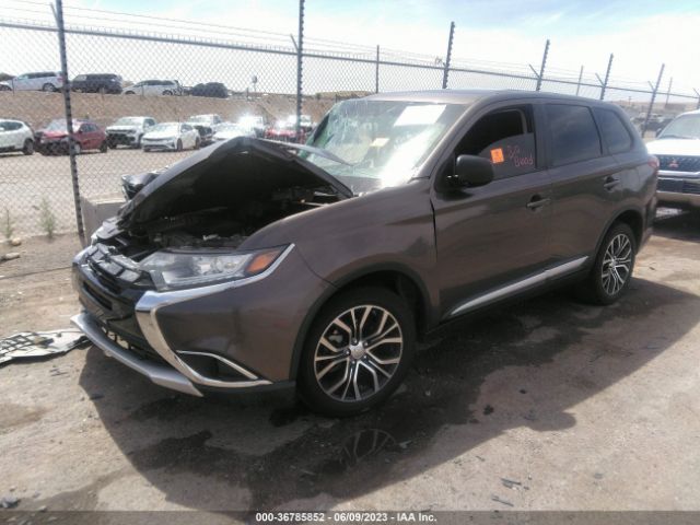 JA4AZ2A37HZ018155 Mitsubishi Outlander Es