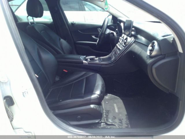 55SWF4JB4GU148047 Mercedes-Benz C-class C 300
