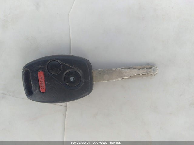 2006 HONDA CIVIC CPE LX VIN: 2HGFG12656H567923