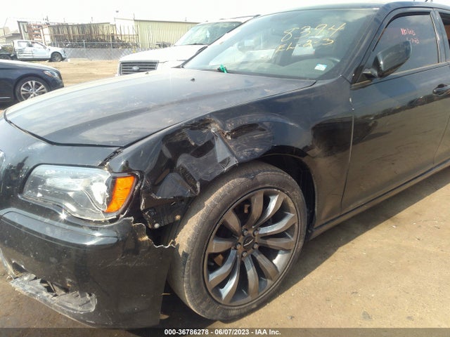 2C3CCABG3EH328394 Chrysler 300 300s